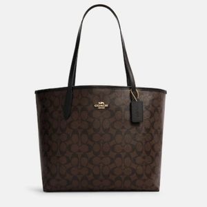 COACH City Tote In Signature Canvas
